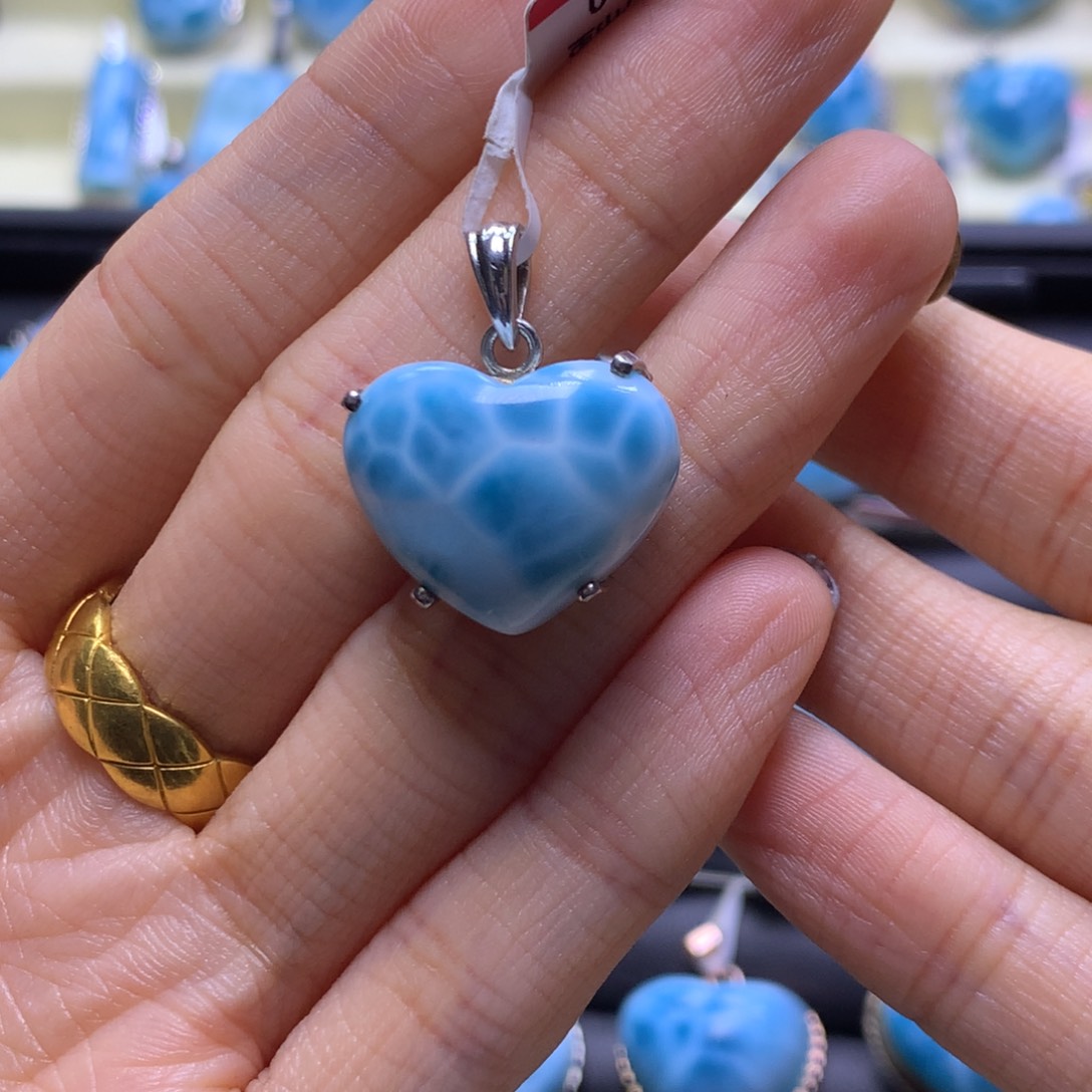 针钠钙石（海纹石）未镶嵌颈饰爱心吊坠色差略异