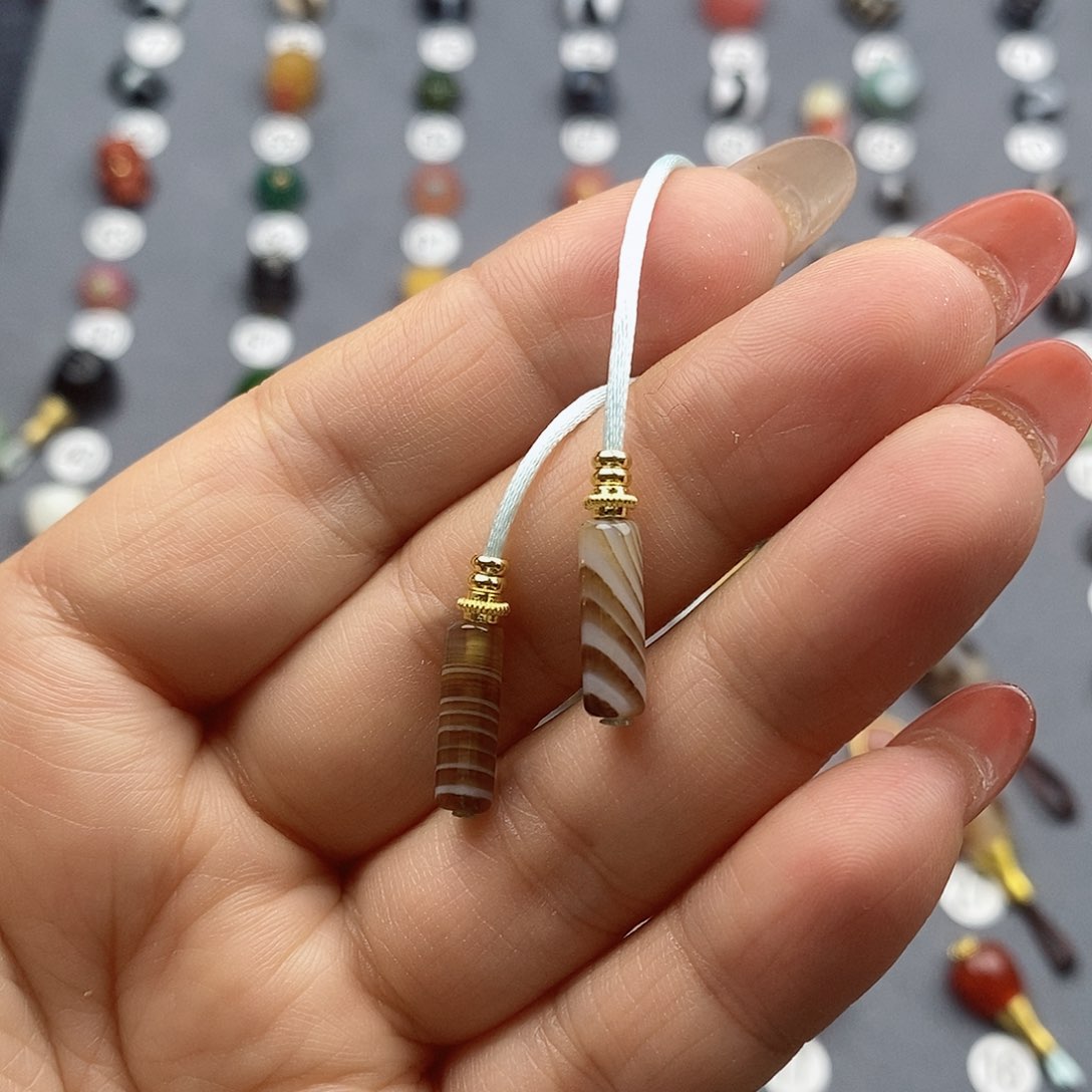 玛瑙/玉髓饰品合金