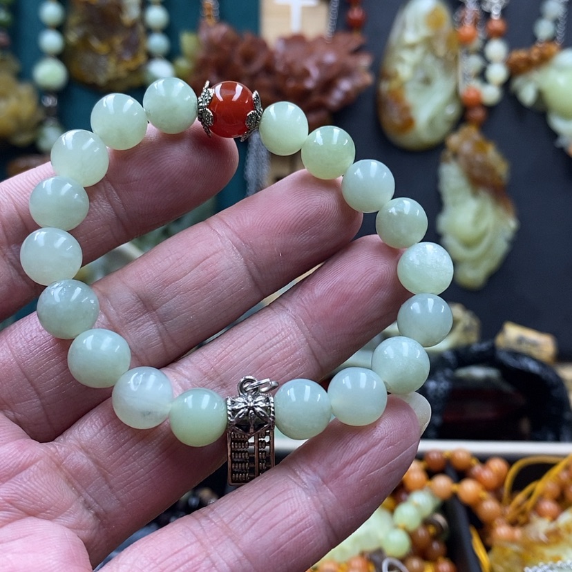 【闪购商品】蛇纹石玉手链未镶嵌