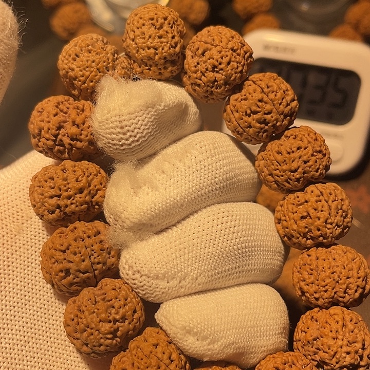 没***恼金刚菩提手串六瓣