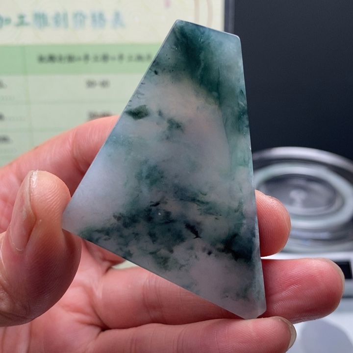 翡翠未镶嵌颈饰缅甸翡翠A货边角