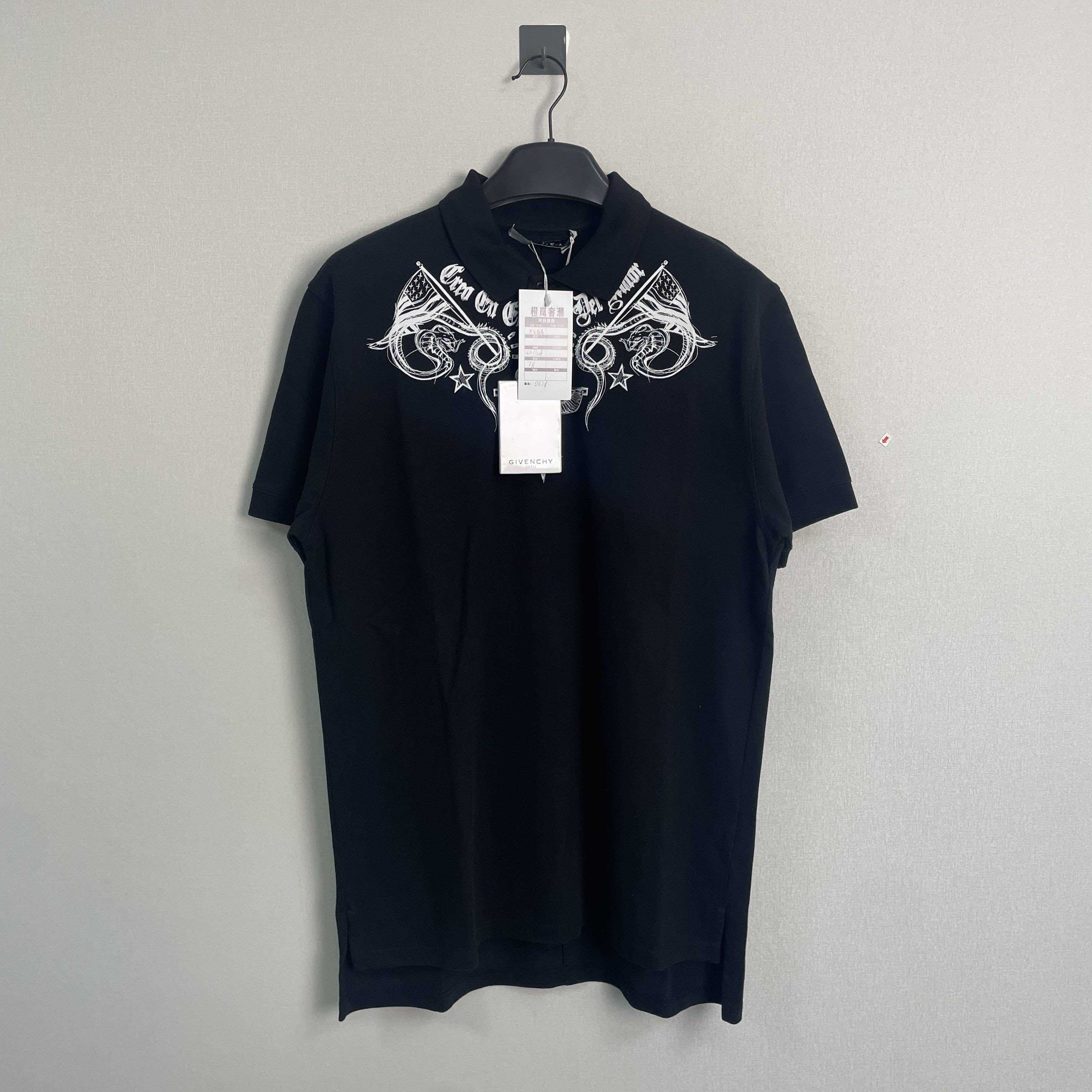 未使用 Givenchy/纪梵希 胸前印花短袖Polo衫/Xs码/带吊/价5490