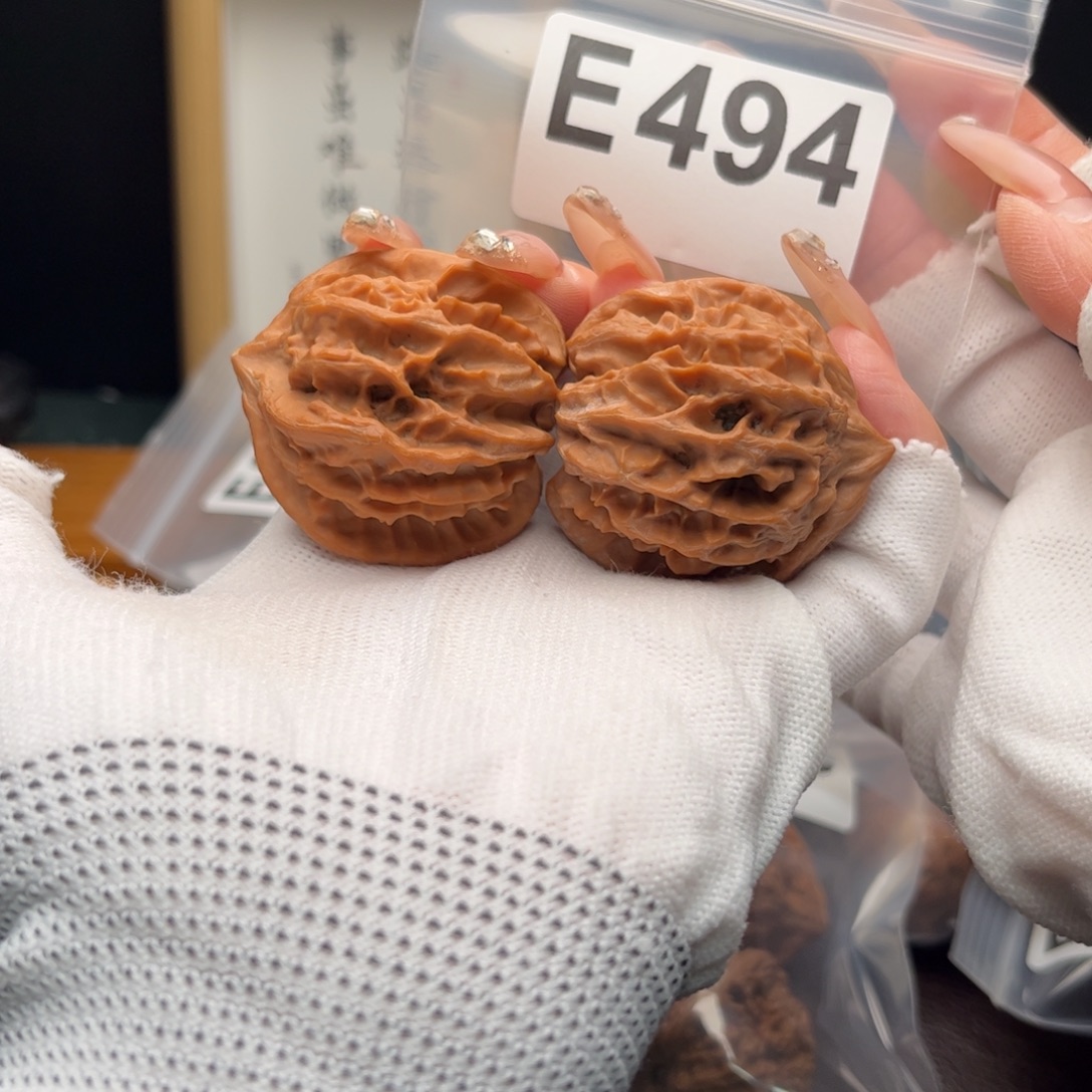 文玩核桃把件40大龙e494