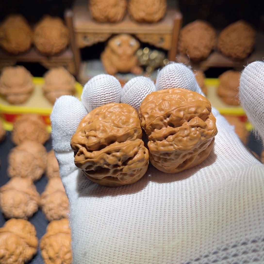 文玩核桃把件蛤蟆头