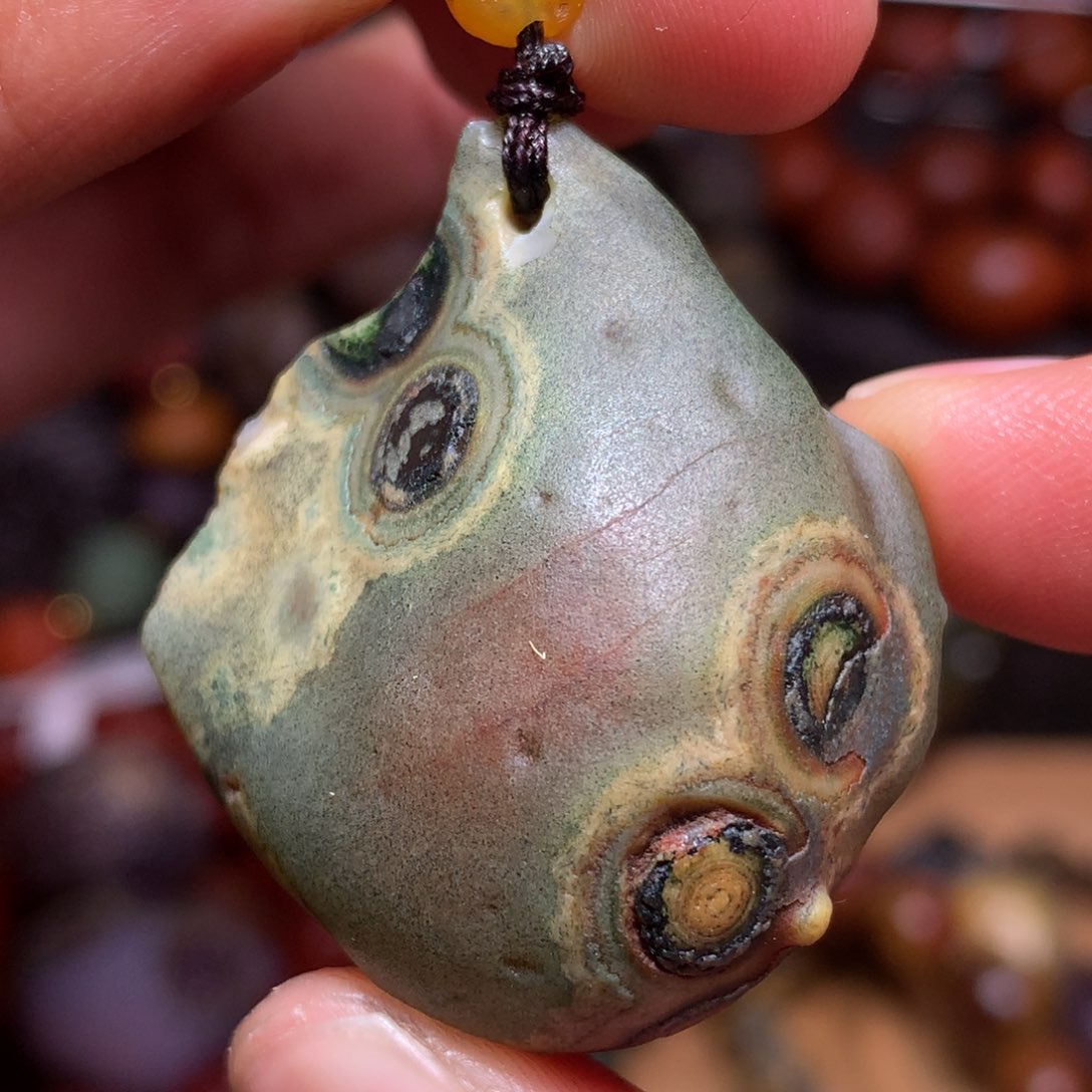 未镶嵌玛瑙/玉髓珠宝半成品