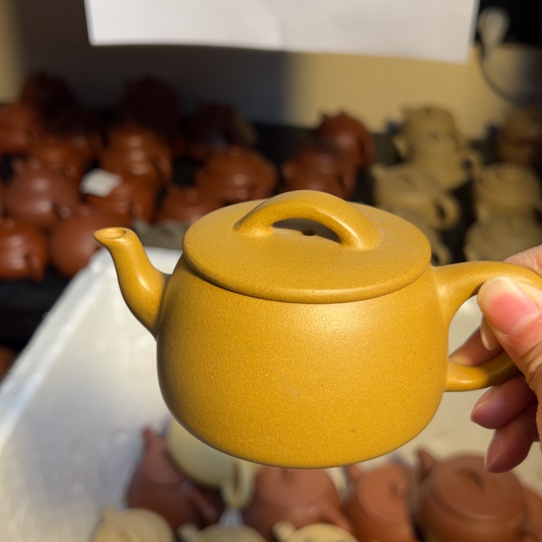 茶壶紫砂宜兴紫砂壶黄金段150