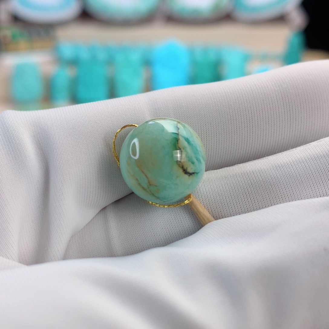 绿松石挂件未镶嵌