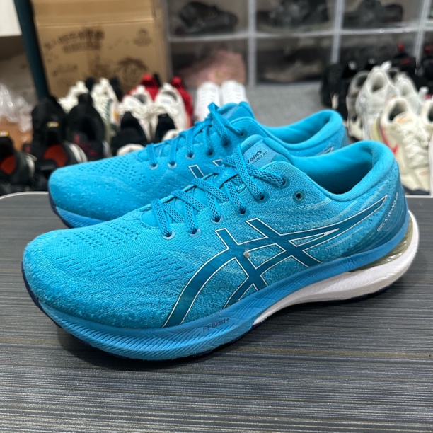90新 maje 41.5码/瑕疵/Asics GEL-KAYANO 29 跑步鞋 蓝白 男款