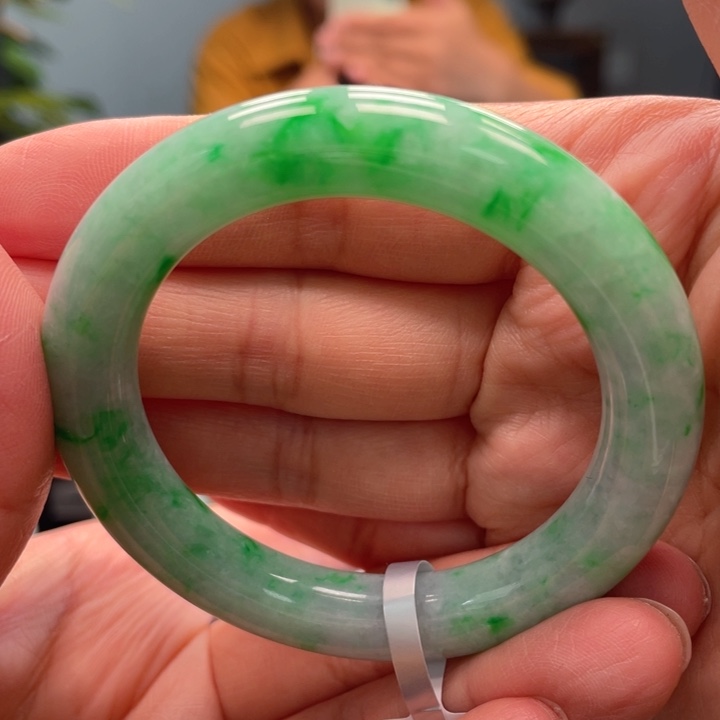 未镶嵌手镯（圆镯）翡翠缅甸翡翠