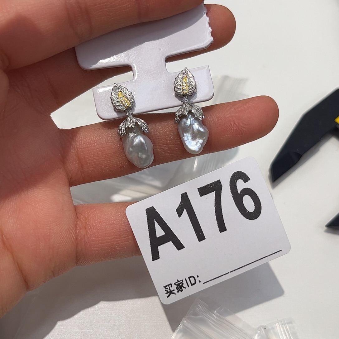 淡水珍珠耳饰合金