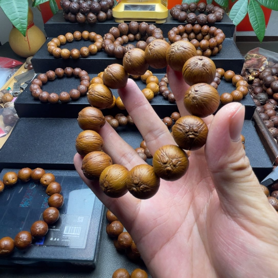 紫金鼠手串18尺寸纯圆