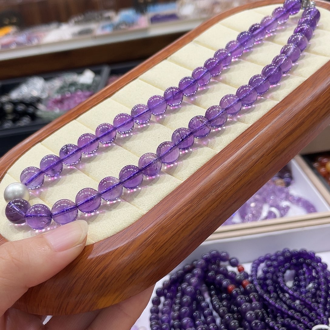 未镶嵌颈饰水晶巴西紫水晶