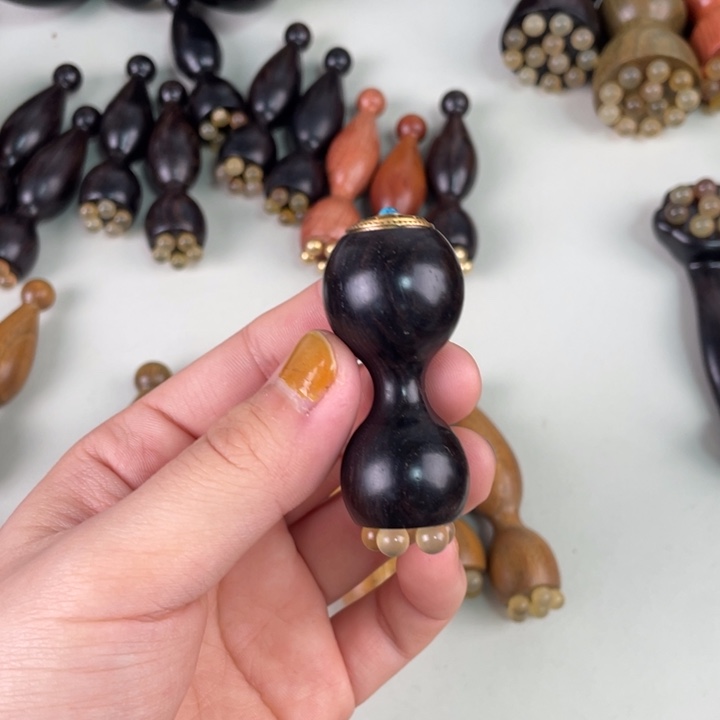 紫光檀六字真言微瑕