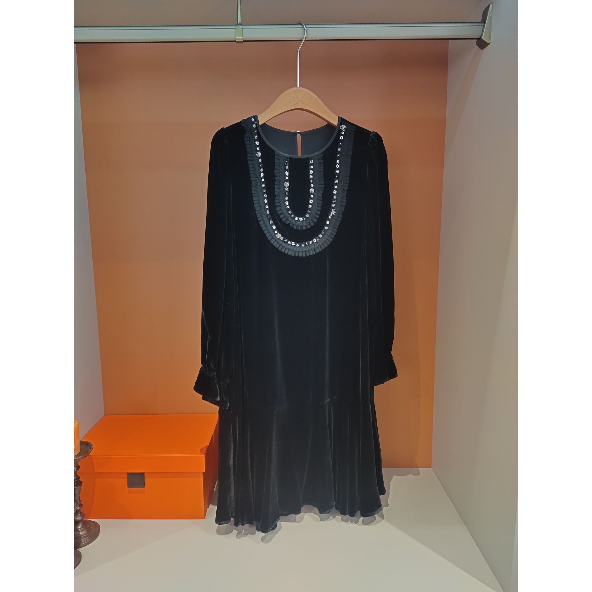 【丝芙玉禄】（S233）重磅100%真丝丝绒手工钉珠轻奢气质丝绒连衣裙