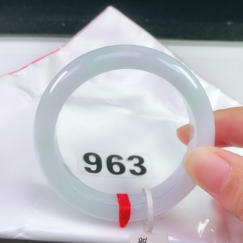 【闪购商品】未镶嵌手镯翡翠