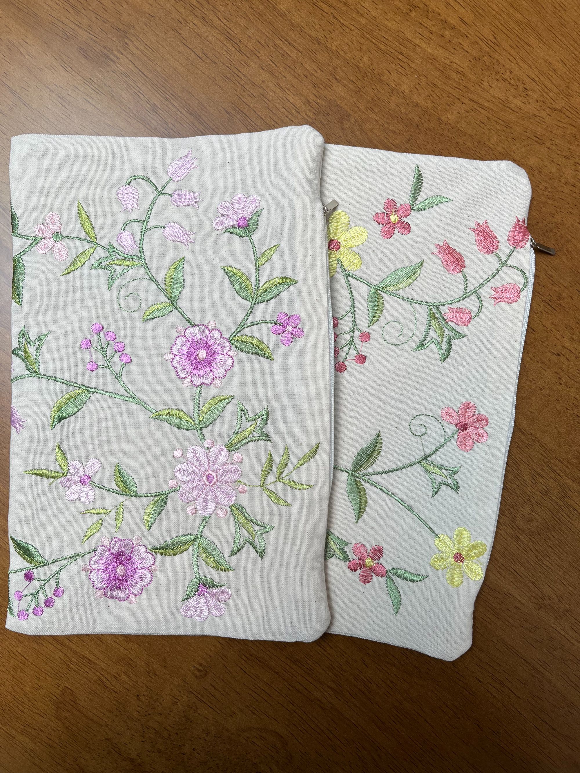 江南美人17*27cm刺绣加衬手拿包 化妆包 小物件收纳包