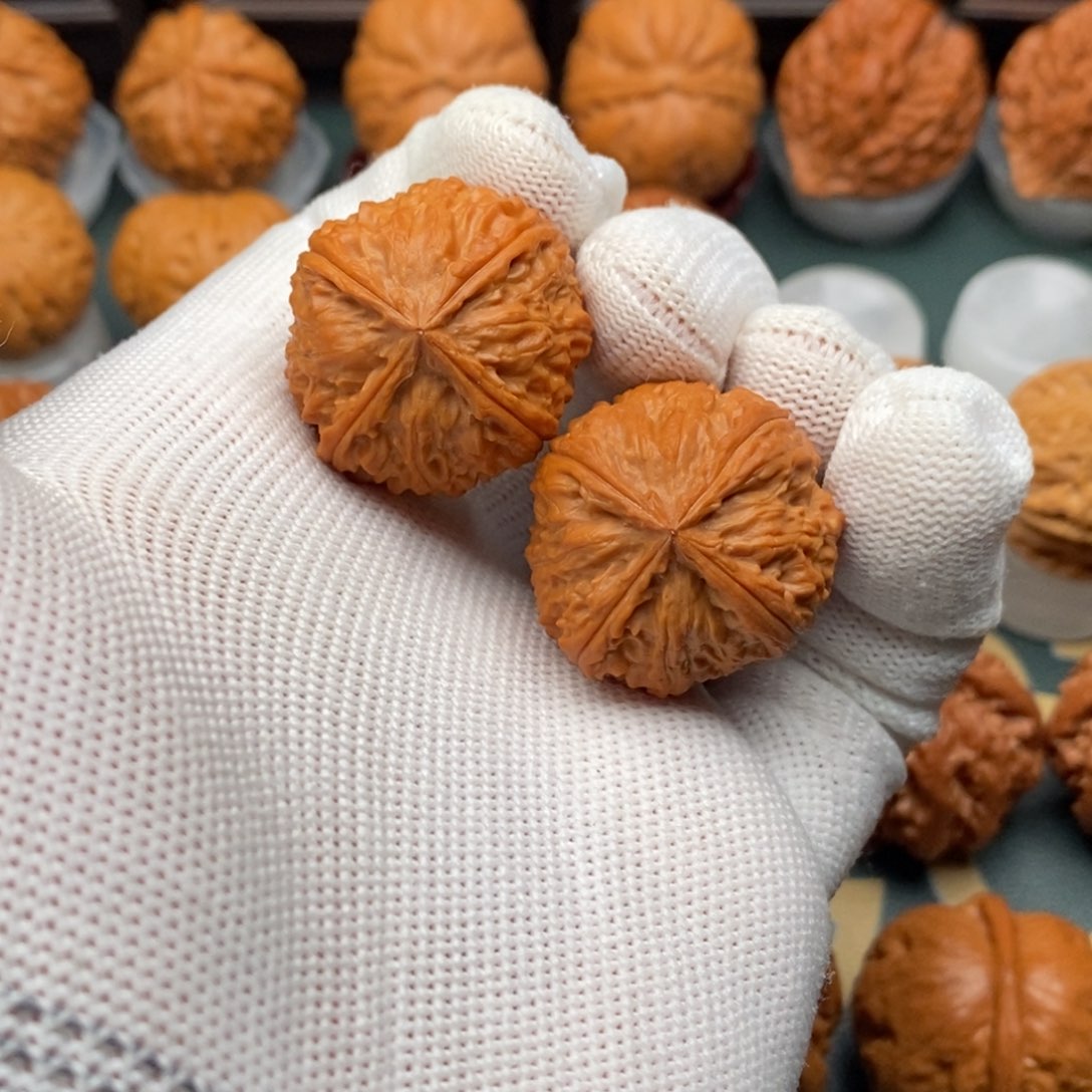 把件文玩核桃左*四棱