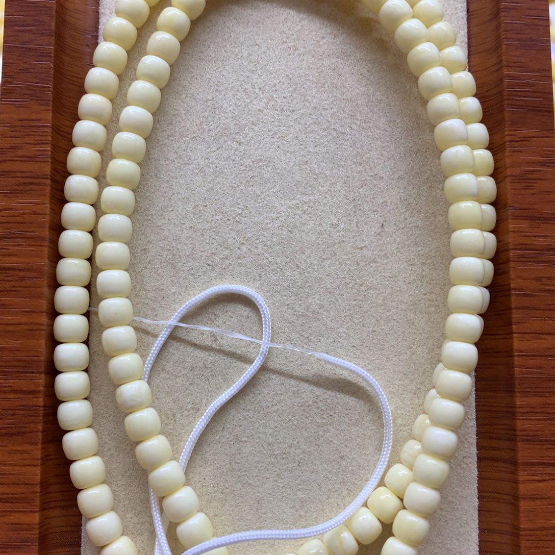 蜜蜡手链未镶嵌蜜蜡