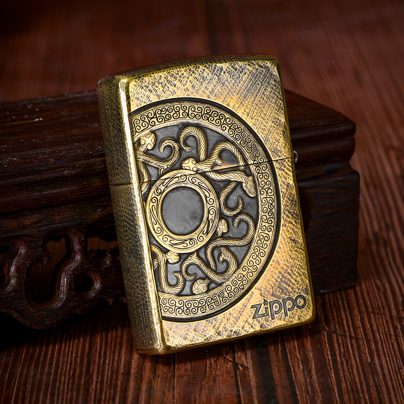 ZIPPO蛇来运转黄铜做旧防风煤油打火机送男生礼物生肖蛇DY8702DK