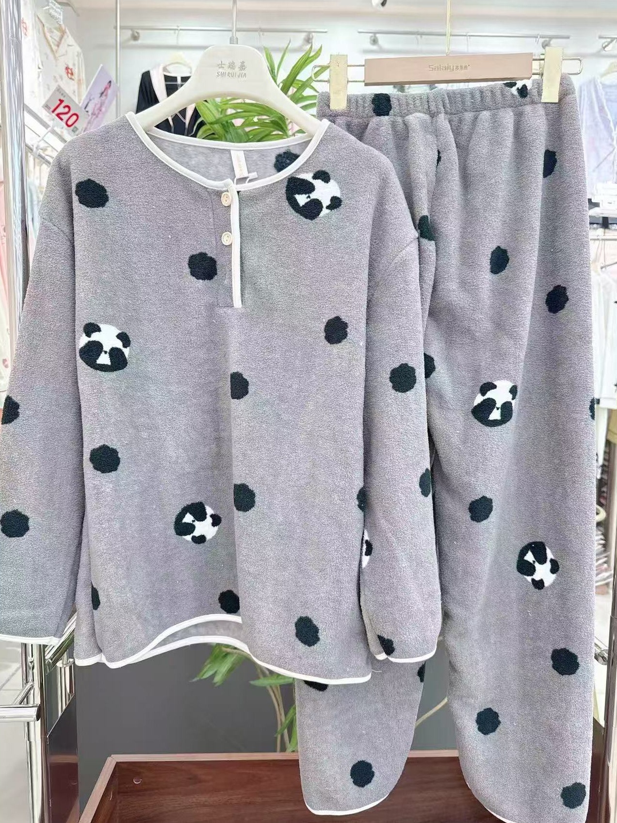 雪妮绒印花女士家居服套装1750-05