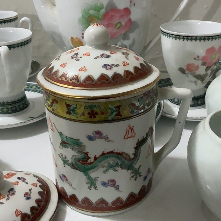 茶盏陶瓷盘子啥都有