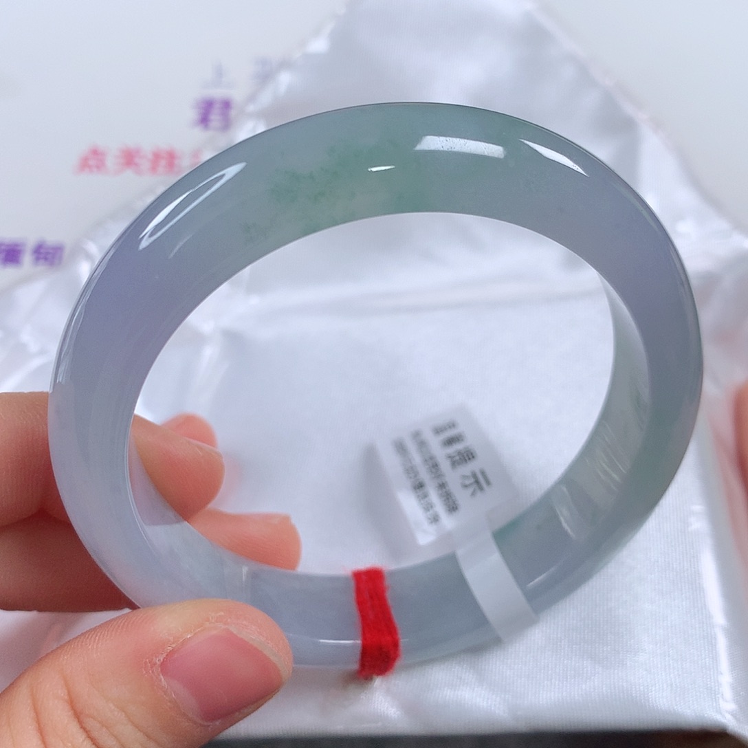 翡翠手镯未镶嵌y**** 正圈