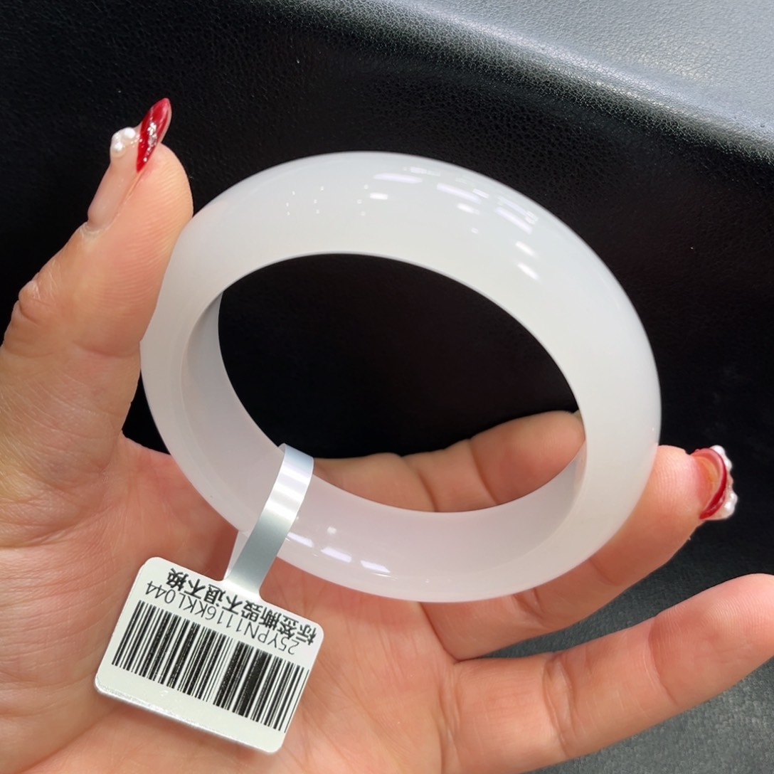 石英质玉手镯未镶嵌➕小玥57