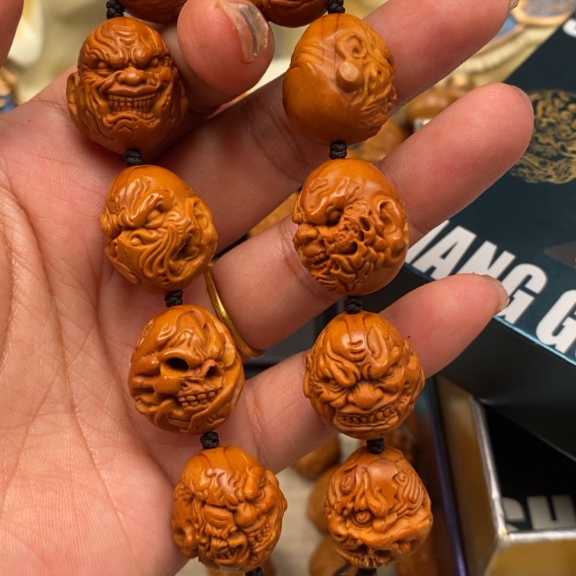 【闪购商品】橄榄核吊坠橄榄手工雕刻工艺