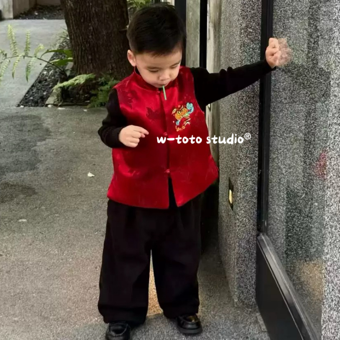 岁岁平安｜新中式男童拜年服套装冬季国风提花刺绣唐装马甲套装