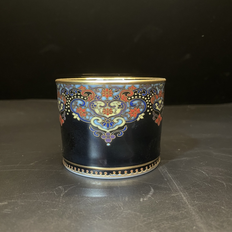 12.31a/N100300/01140/黑地描金融天杯/口径7.3/高6/125cc