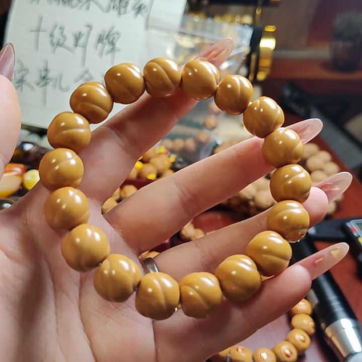 猴头核桃吊坠卷卷13+