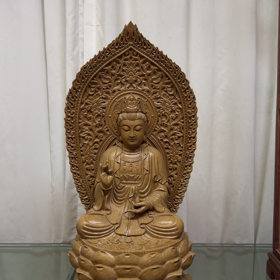 沉香摆件已*置沉香摆件➕底座