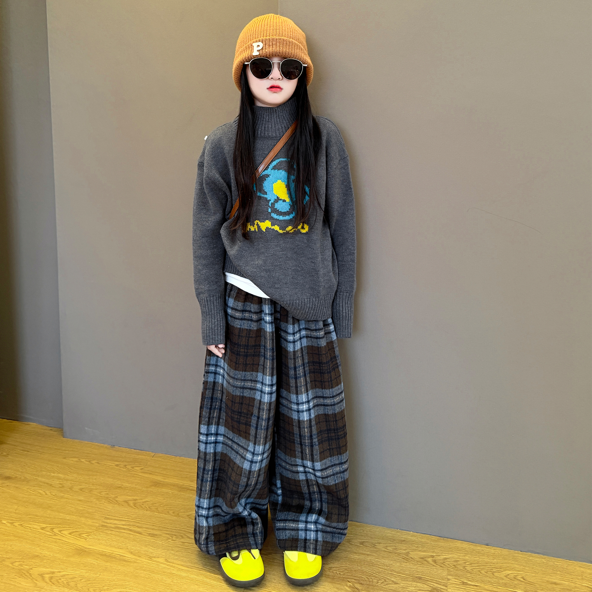 女童2025新款韩版时尚洋气格子阔腿裤卡通印花宽松毛衣新品套装潮