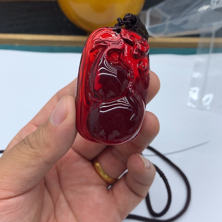 未镶嵌颈饰琥珀312蜜蜡