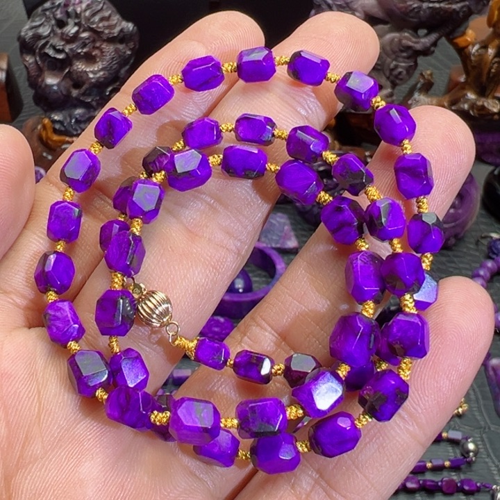 苏纪石（舒俱来）项链18K金镶嵌