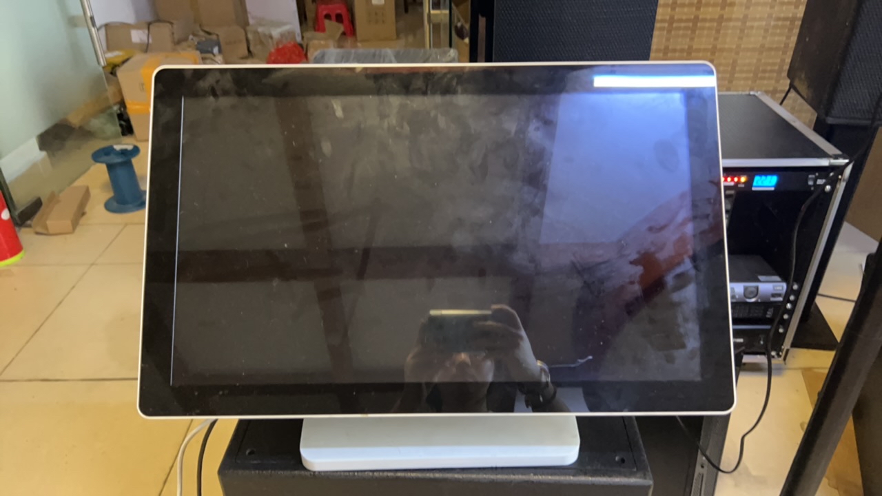 8新  音创一体点歌机 不包邮