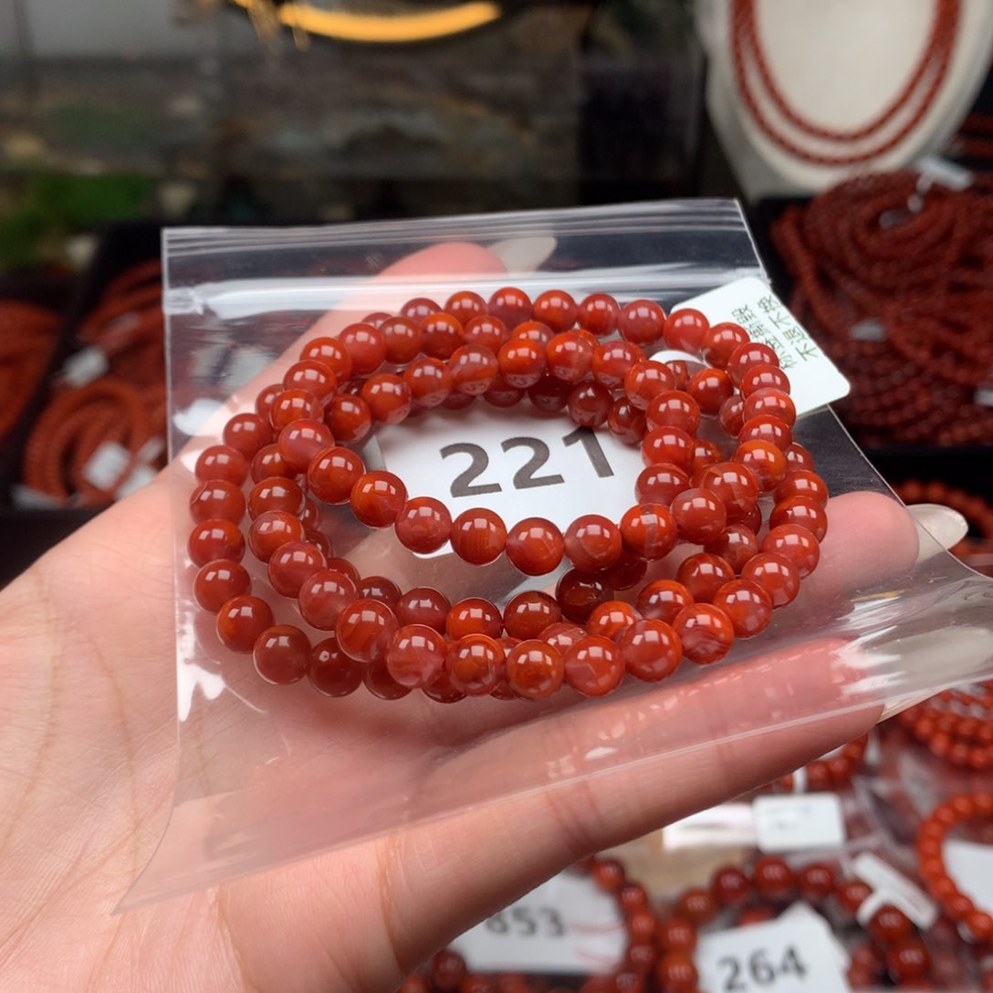 南红玛瑙手串未镶嵌6.4m m