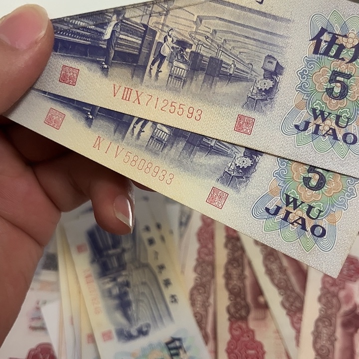纺织2张一张直板。。。。。。。。。