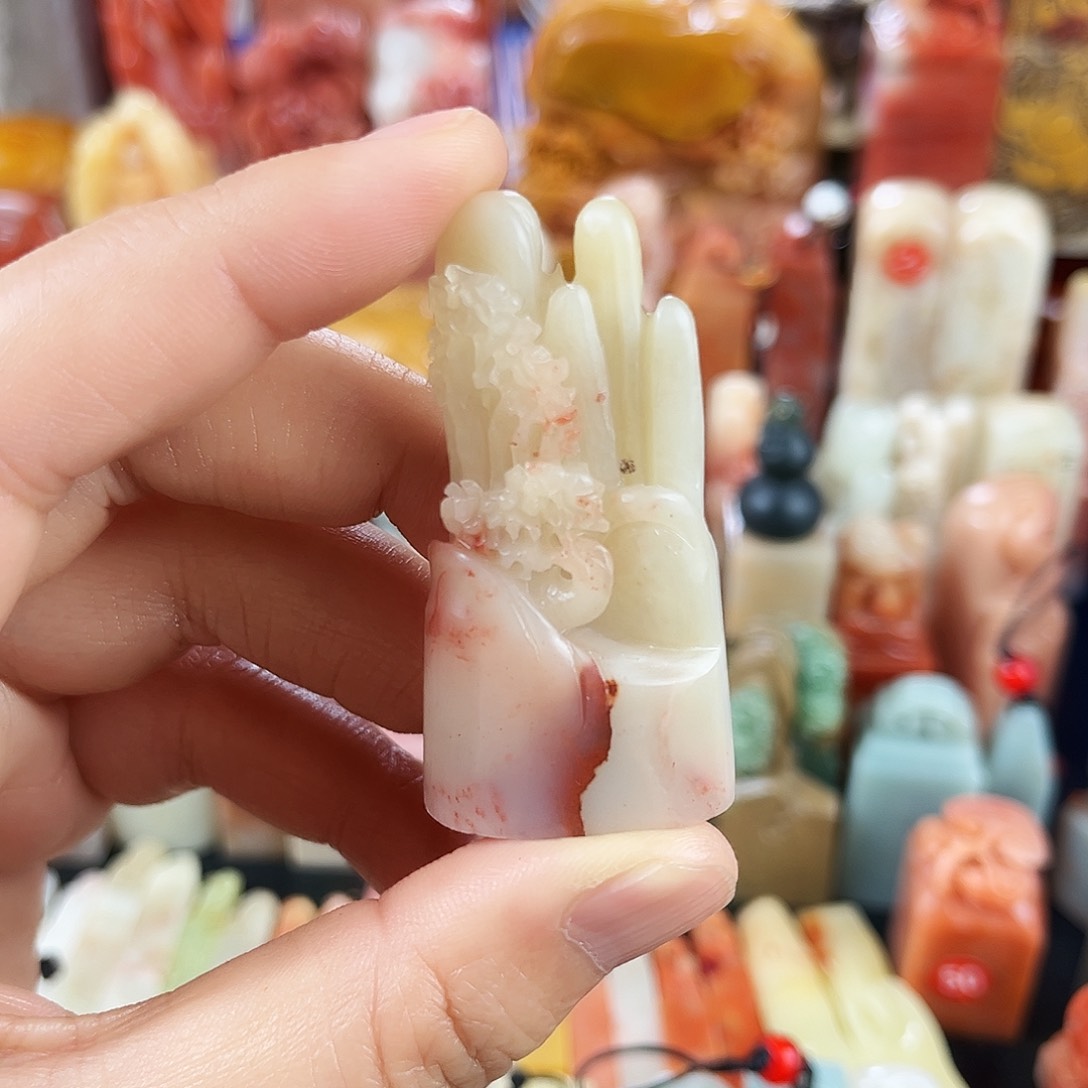 寿山石印石1。    000。     