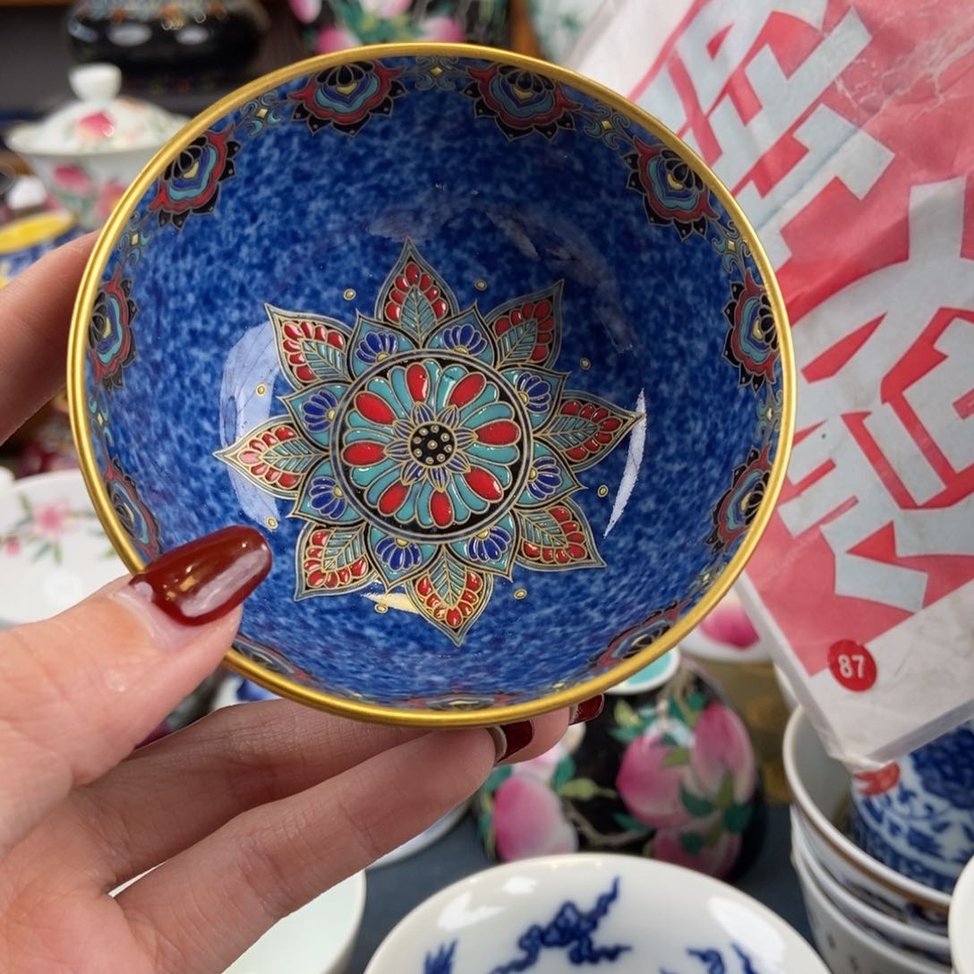 陶瓷艺术家的作品是一种