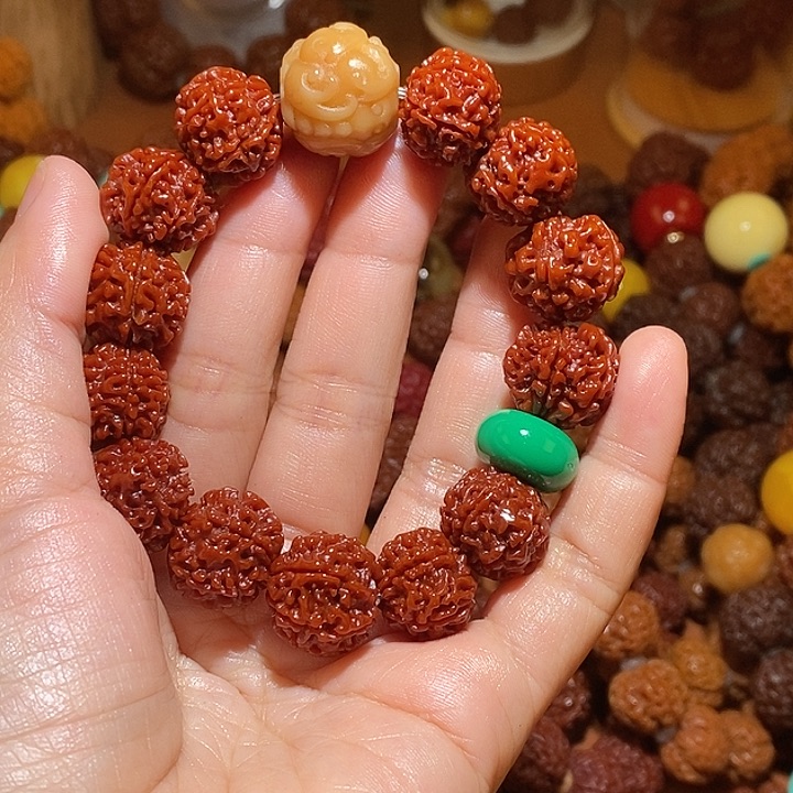 新***新金刚菩提吊坠166玉华貔貅➕绿平安扣一物