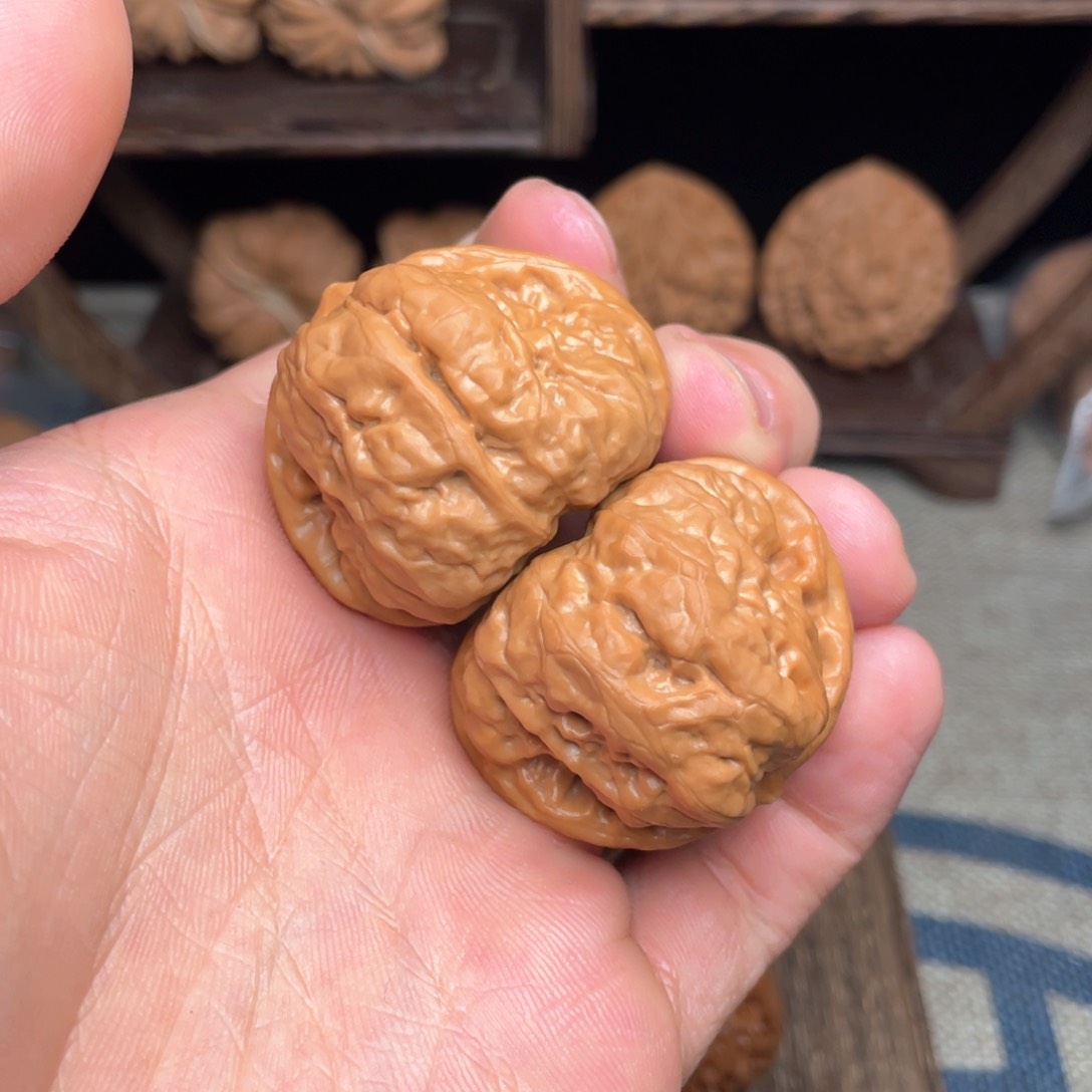 文玩核桃把件39毕业全品水晶蛤蟆头