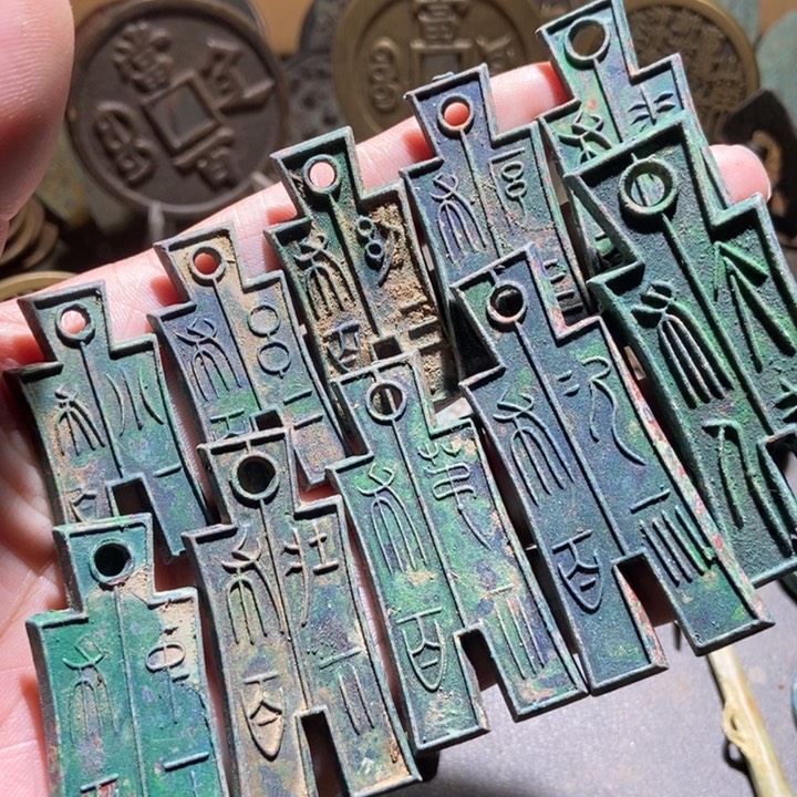 铜现代工艺品仿制品