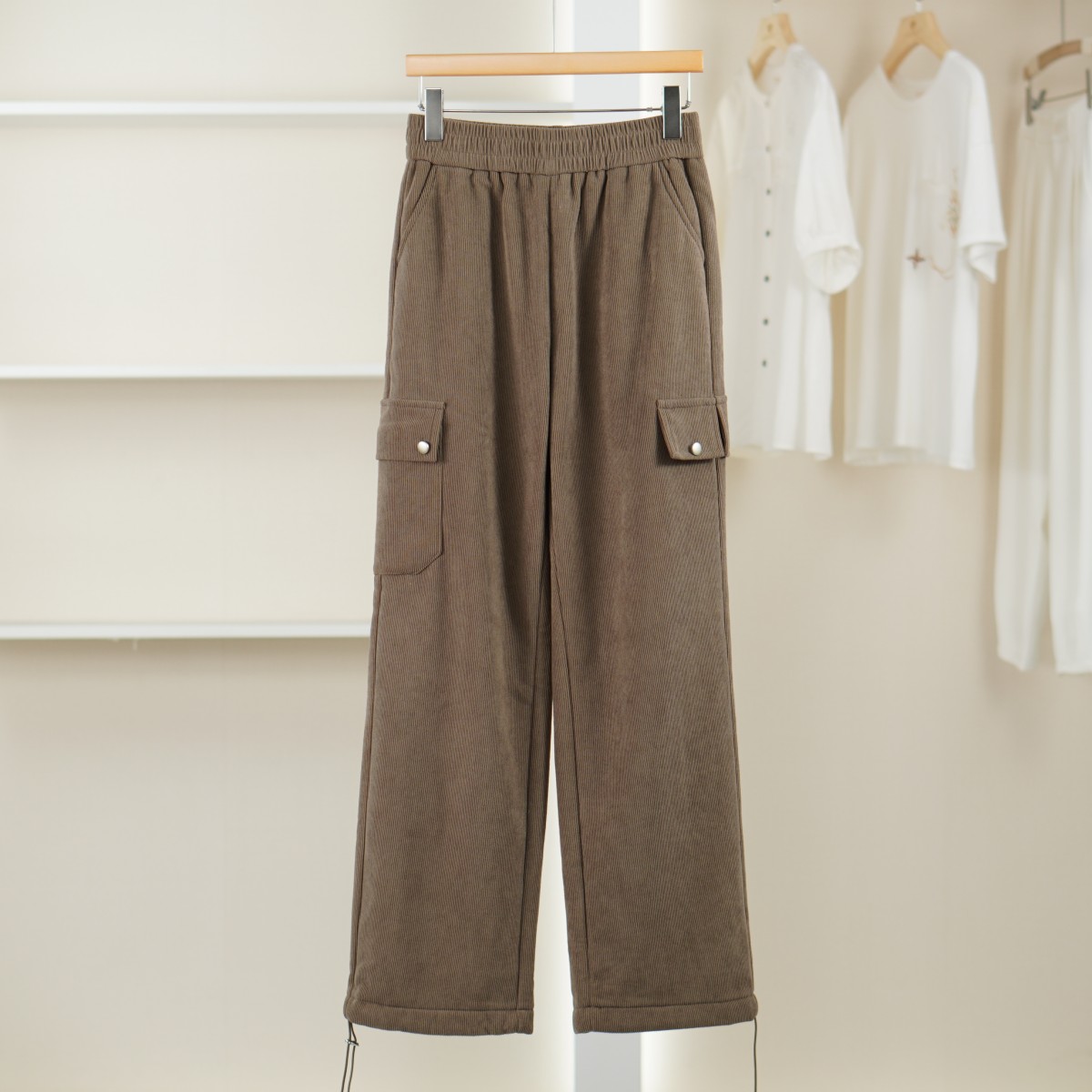 麦迪尚品【达】51213133 秋冬厚款加绒保暖收脚直筒长裤女装