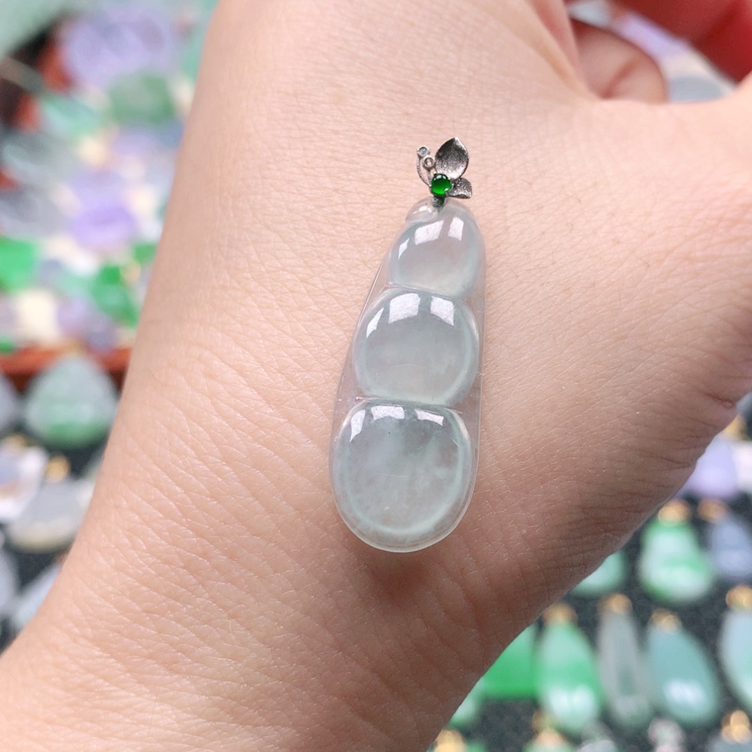 吊坠(不含链)18K金镶嵌翡翠