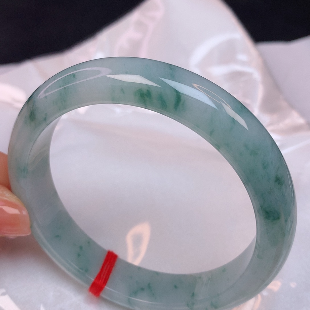【闪购商品】翡翠手镯未镶嵌59翡翠手镯