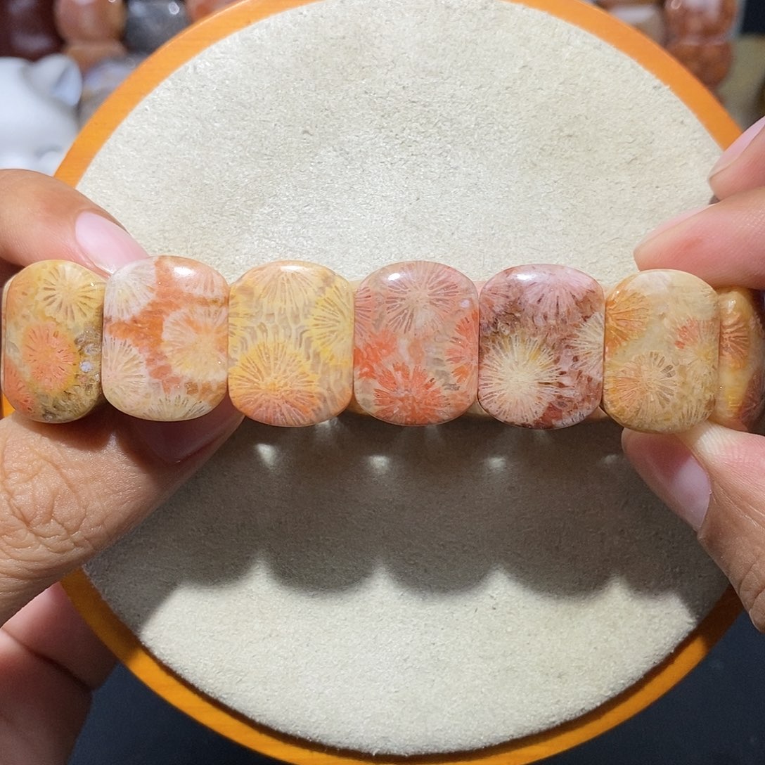 硅化珊瑚（珊瑚玉）手串未镶嵌豆沙15