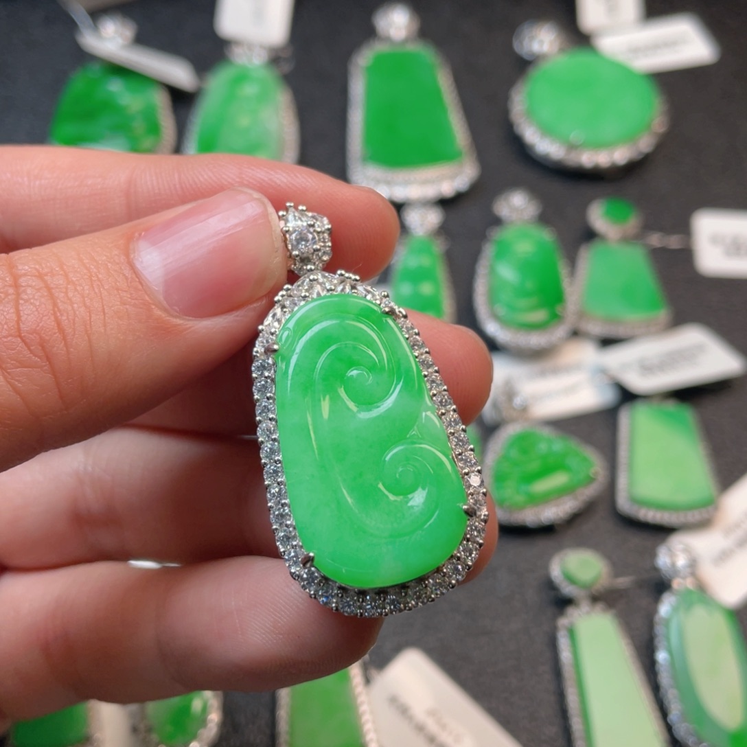 翡翠吊坠(不含链)银S925镶嵌