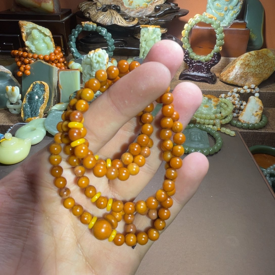 透闪石质玉108卡6 皮未镶嵌