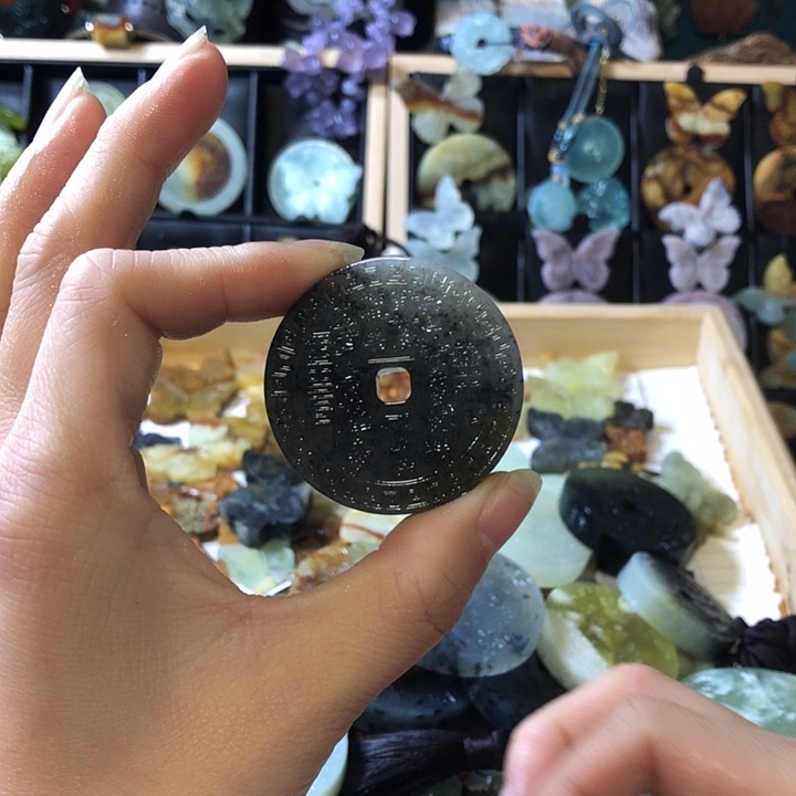 岫玉未镶嵌岫玉挂件